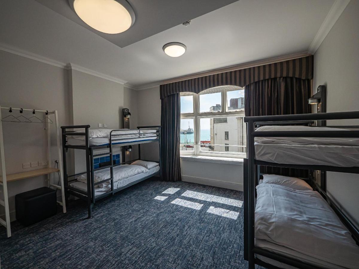 Hostal A&o Brighton